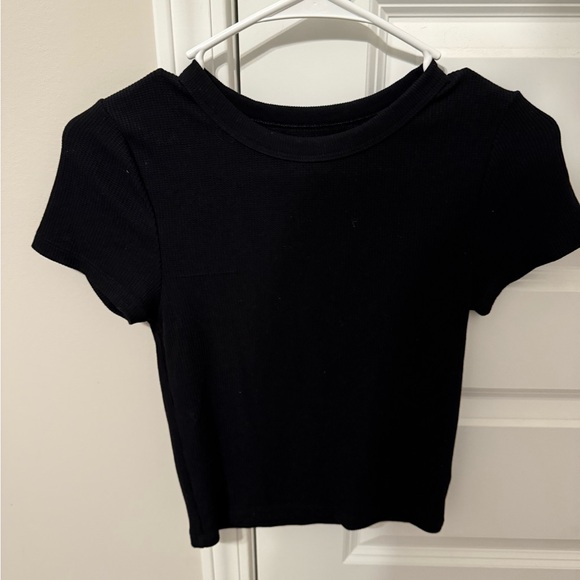 American Eagle Outfitters Tops - American Eagle Women’s Black Baby Tee